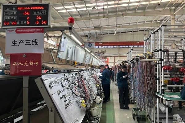 �����̡�ı��ƪ���ƶ��׼����ź�ح���߾��������ܣ�������������ʵ����������ƪ